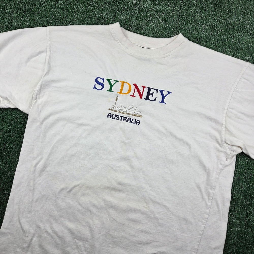 G'Day Australia Sydney Embroidered TShirt Mens Medium White Opera House Souvenir